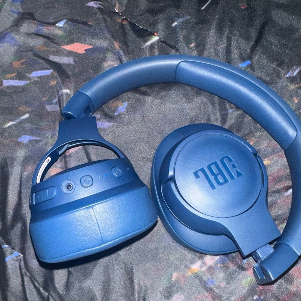 JBL 760 HEADPHONES - Picture 4 of 7